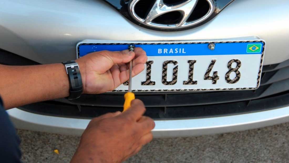 Resultado de imagem para Novas placas do Mercosul passam a ser obrigatórias a partir de 31 de janeiro